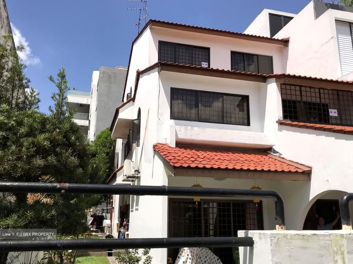 Sembawang Road (D27), Semi-Detached #568335361
